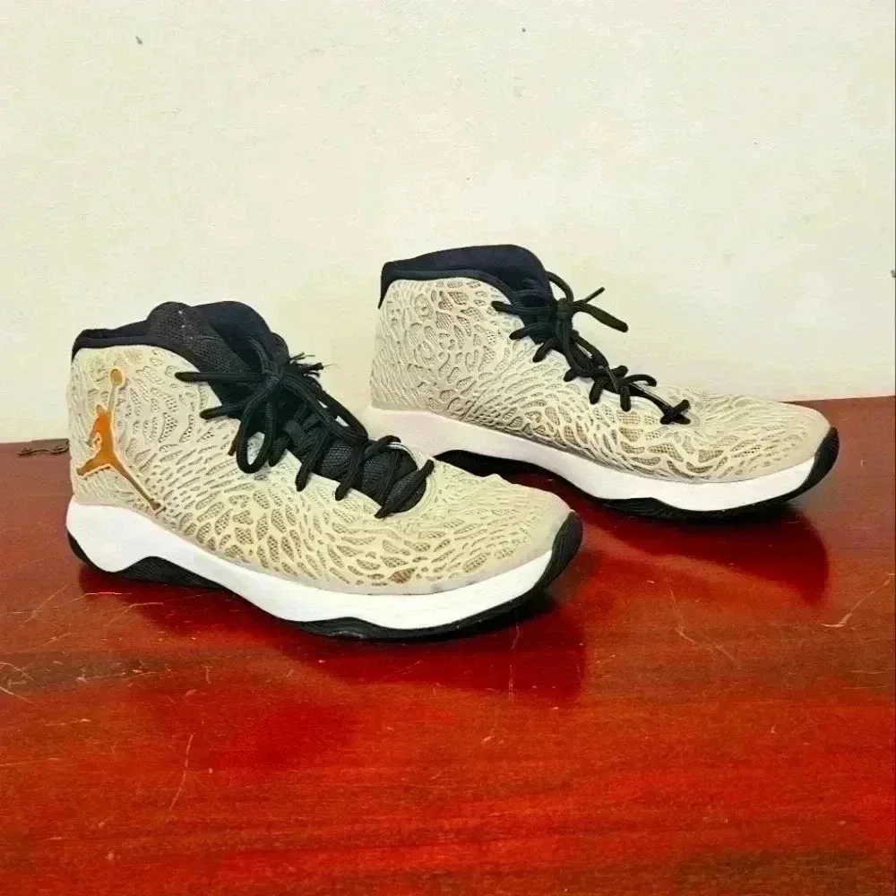 Jordan Ultra Fly Metallic Copper Coin Men’s Sneakers